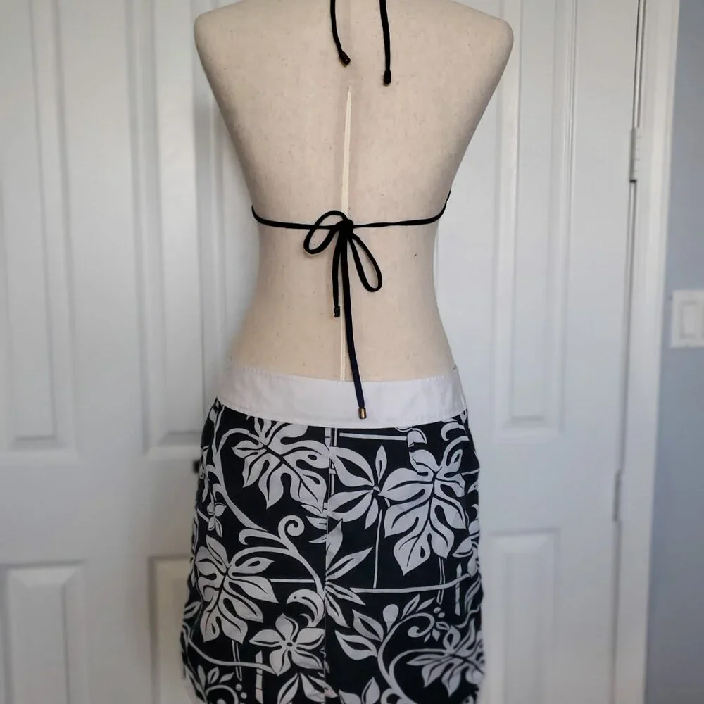 Tommy Bahama Floral Navy and White Skirt Sz 6 - Picture 5 of 9